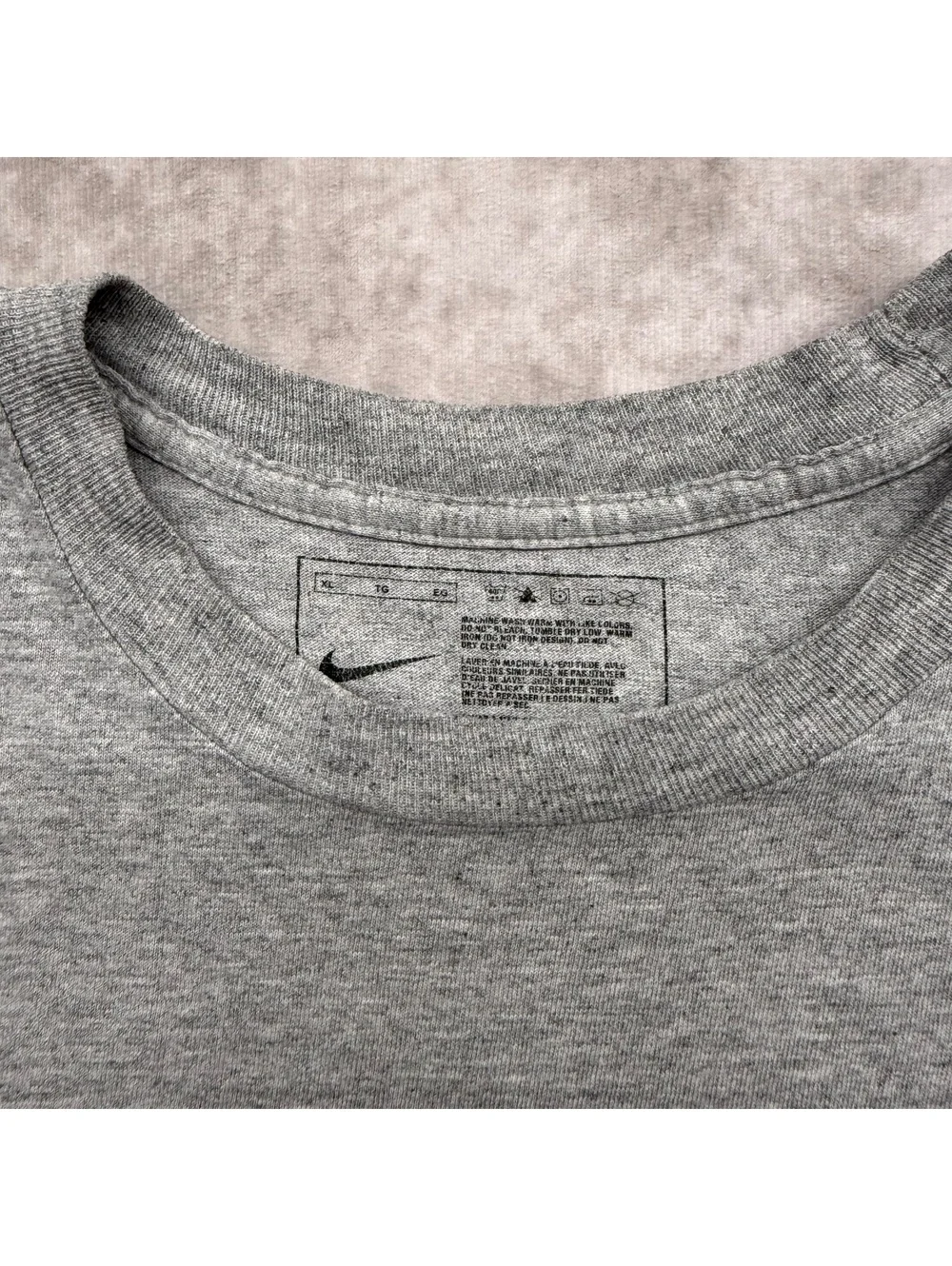 Nike Gray Graphic T-Shirt Men's XL Vintage Athletic Tee